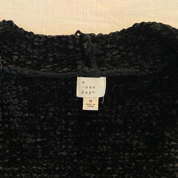 Chenille Cardigan - Picture 3 of 3